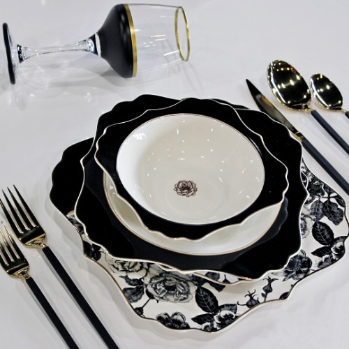 Picture of Black Rose Porcelain 24 Pieces Dinnerware Set 
