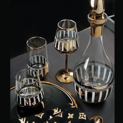 Picture of Piano Gold Glasses Set of 19 Pieces