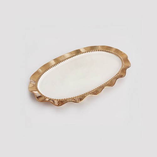 Picture of Ruche Serving Oval Plate Small Size - Gold