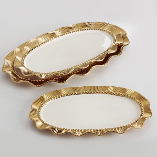 Picture of Ruche Serving Oval Plate Set of 3 - Gold