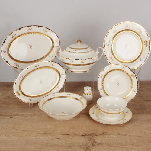 Picture of Emma 61 Pieces Porcelain Dinnerware Set
