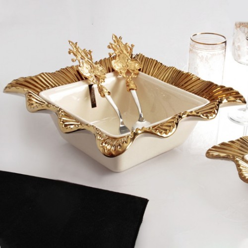 Picture of Lace Serving Bowl Square - Gold