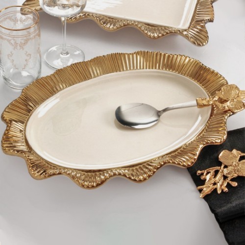 Picture of Lace Serving Plate Oval - Gold