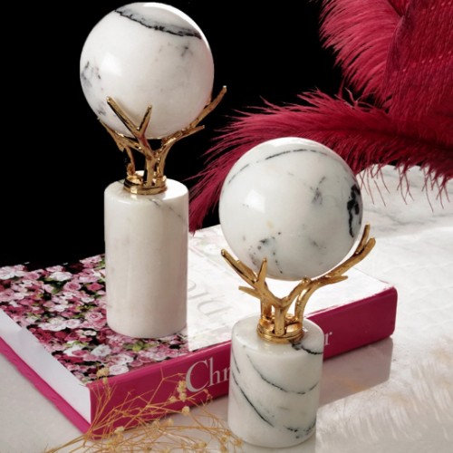 Picture of Quarry White Marble Buckhorn Decorative Sphere Set of 2 - Gold